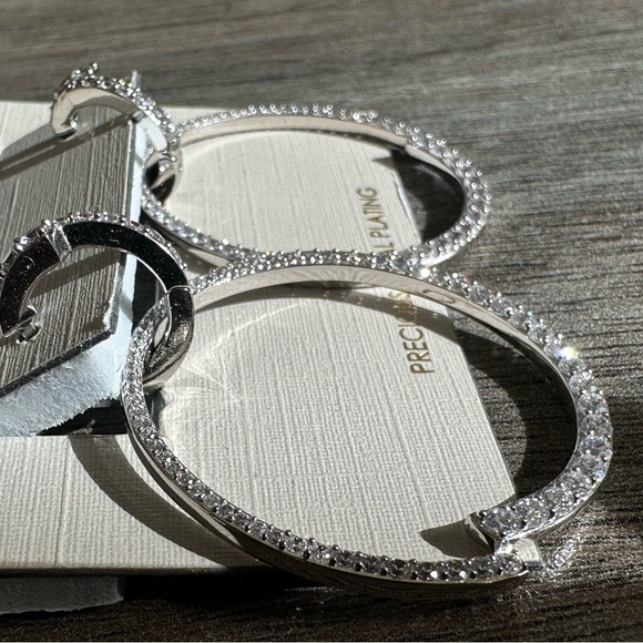 Nadri earrings. New, never worn. Retails for $98, asking $70 - Picture 6 of 7